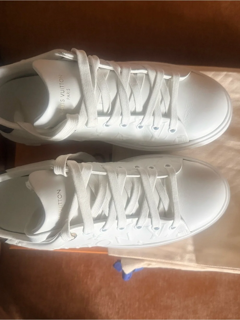 LOUIS VUITTON WOMANS MONOGRAM LEATHER TIME OUT SNEAKERS. ***FLASH SALE****
